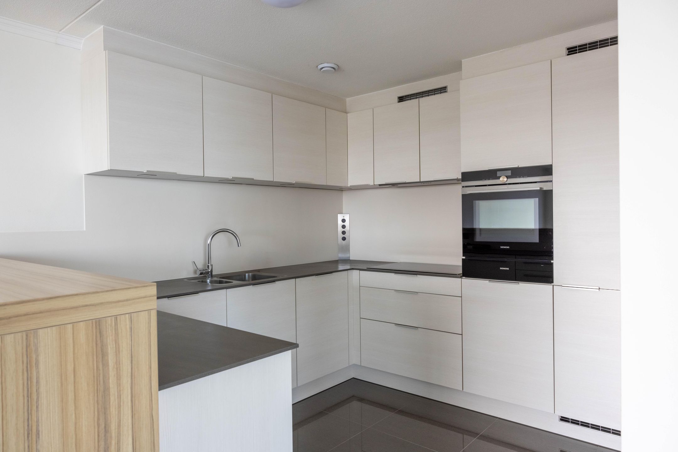 Foto 24 van Westpier 74