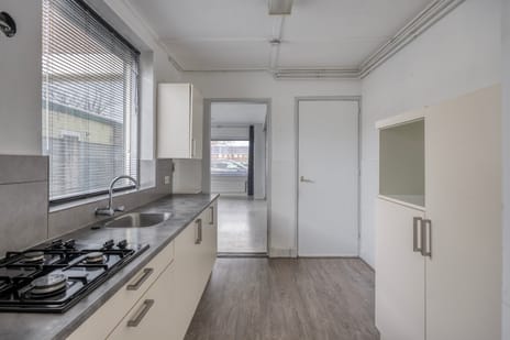 Biezen 30 tertiary image