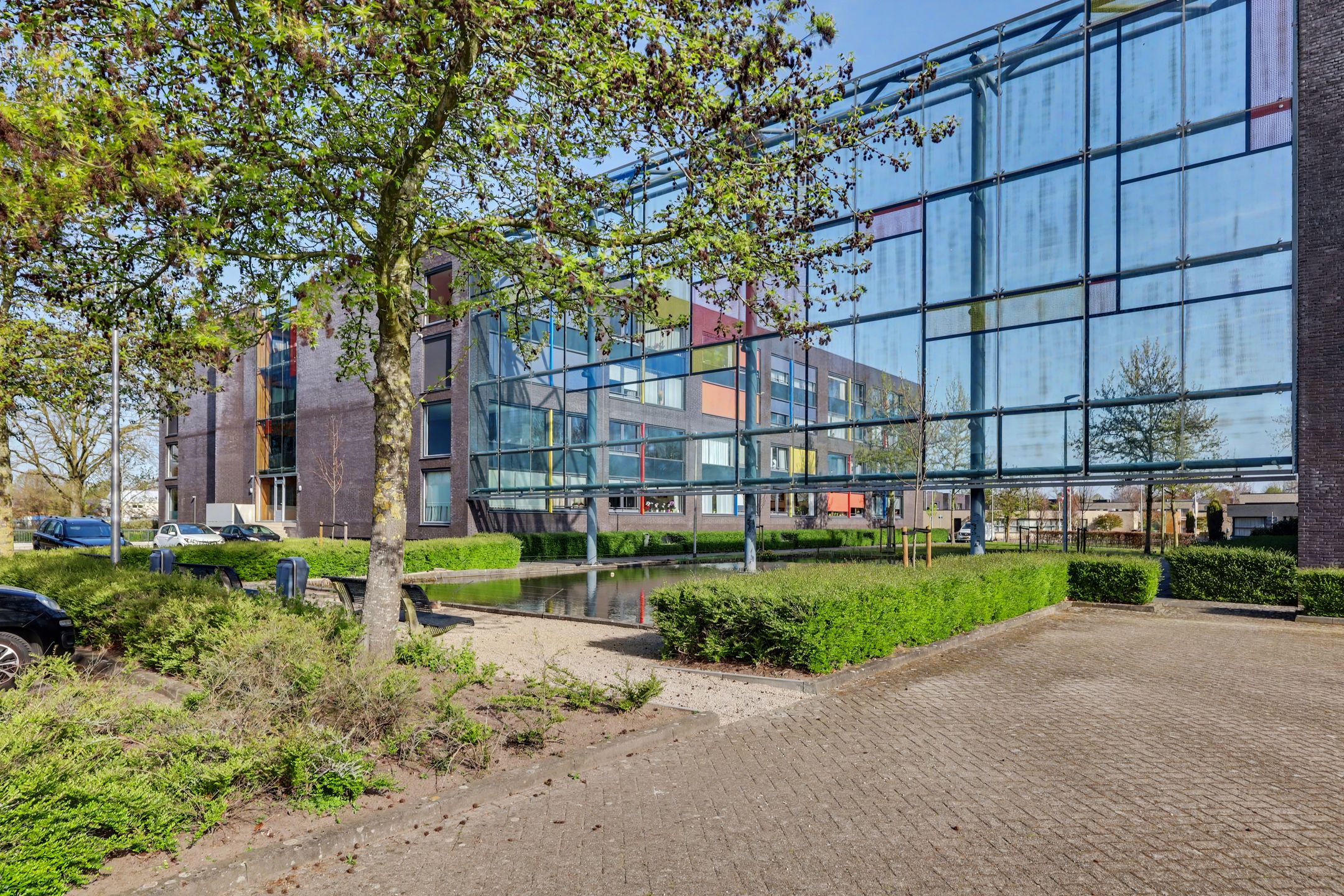 Foto 33 van De Klok 10