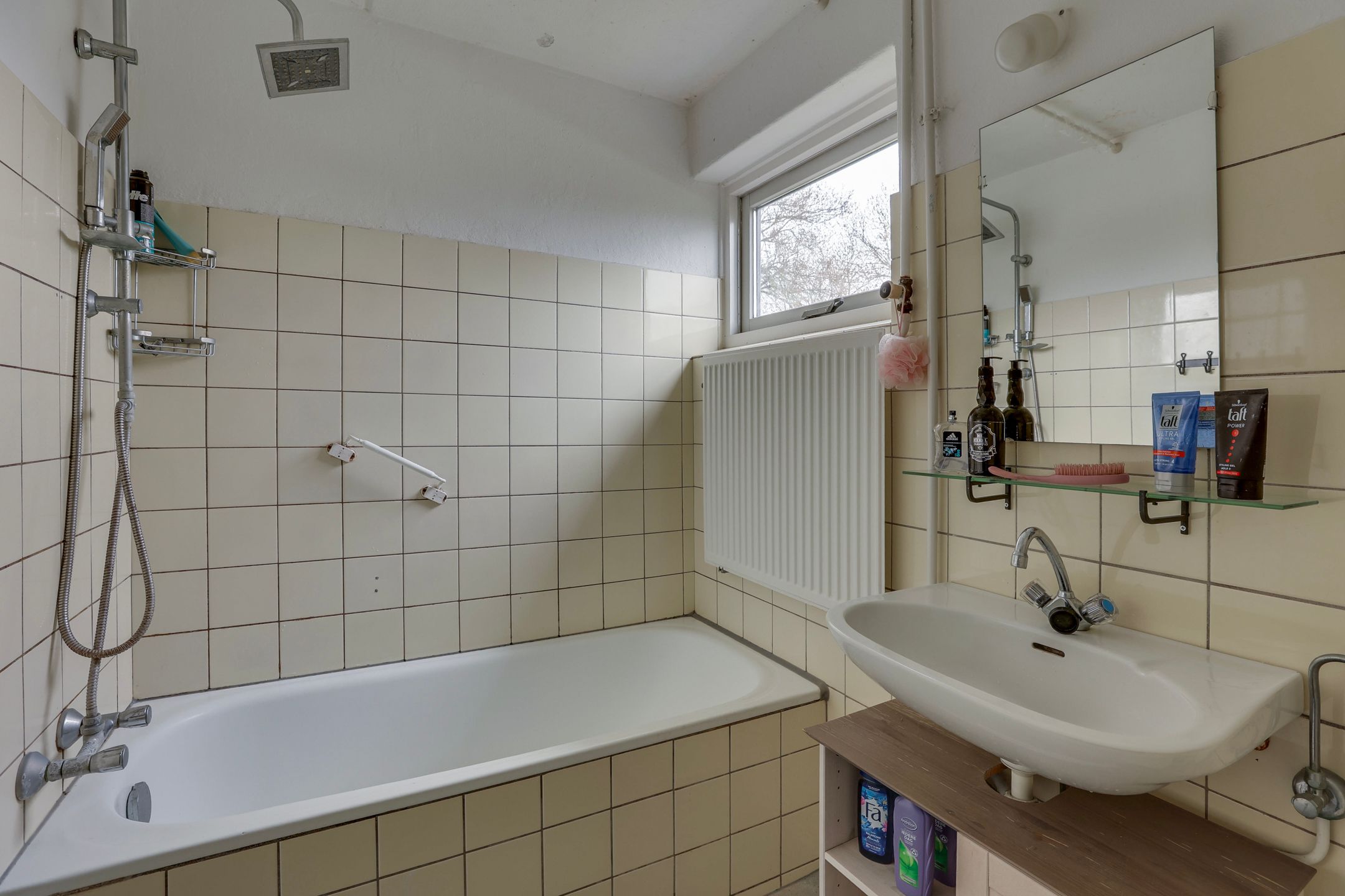 Photo 24 of Fluitekruid 13