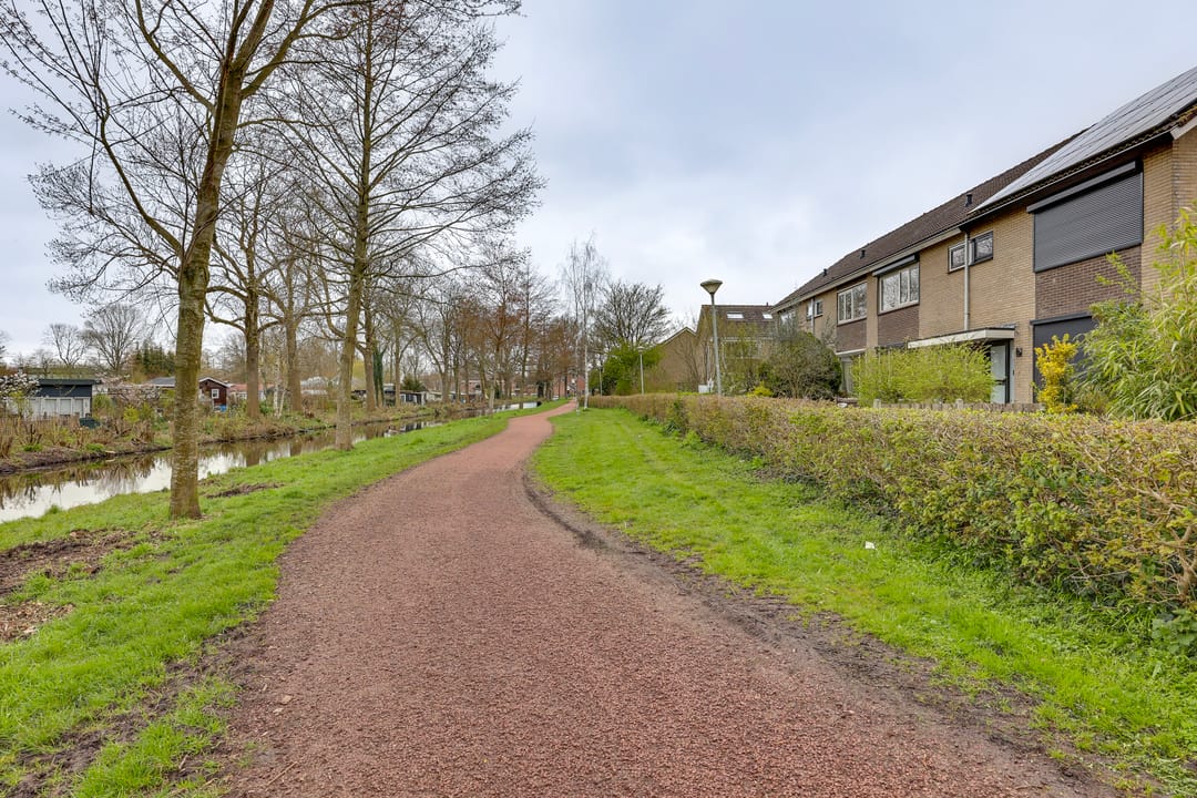 Photo 8 of Fluitekruid 13