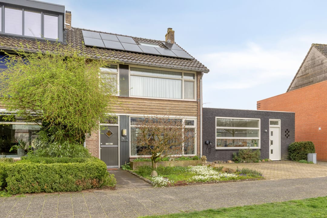 Photo 2 of Baandervrouwenlaan 76