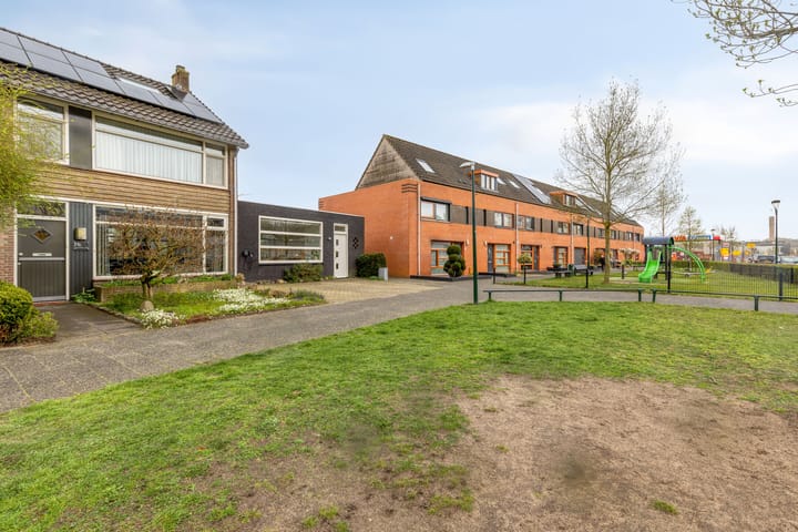 Foto 3 van Baandervrouwenlaan 76