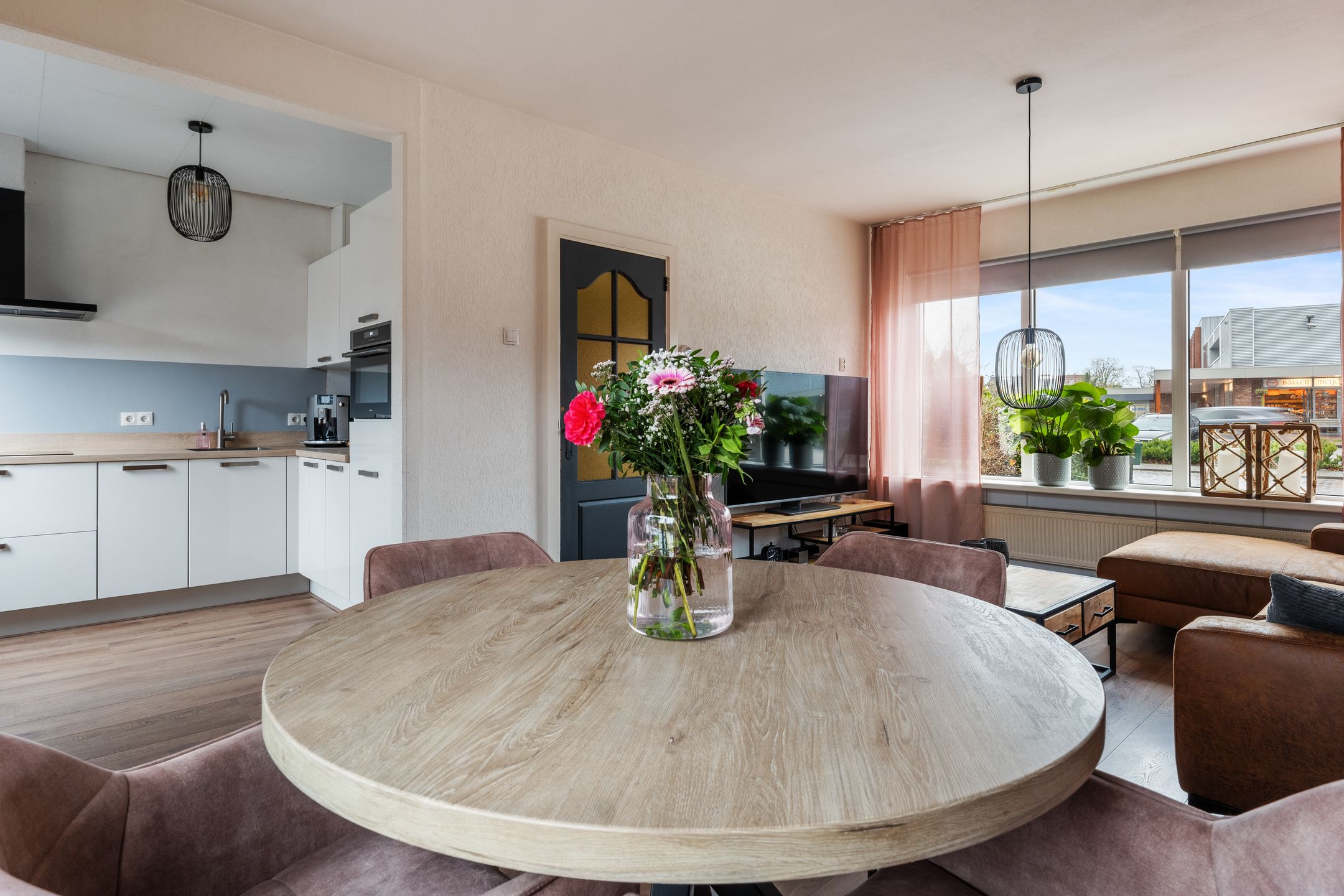 Foto 15 van Voormolenstraat 65