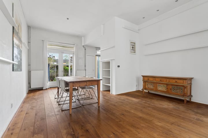 Photo 3 of Dominicanenstraat 30