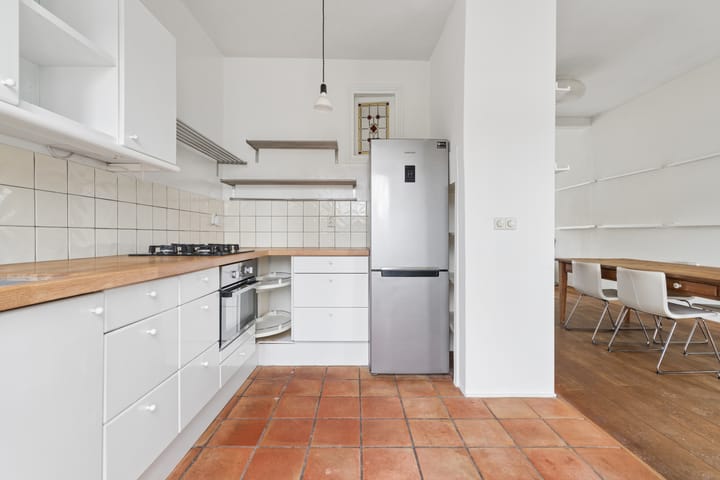 Photo 4 of Dominicanenstraat 30