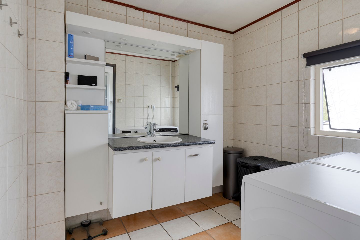 Foto 29 van Karibastraat 45