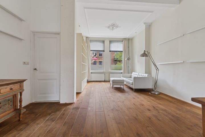 Photo 2 of Dominicanenstraat 30