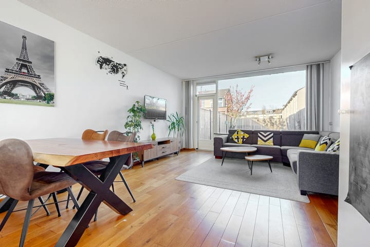 Foto 4 van Bachstraat 19