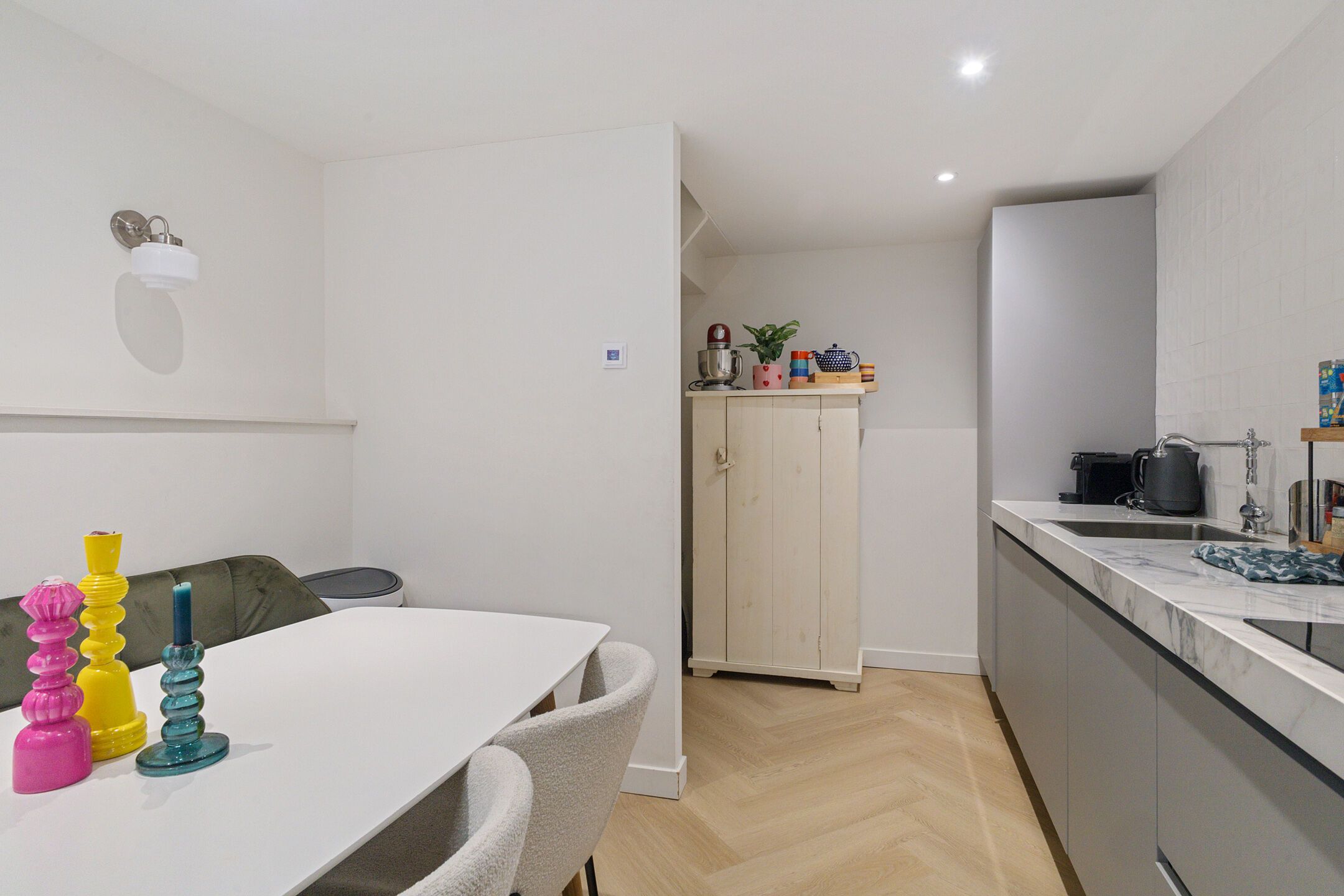 Foto 18 van Binnen Brouwersstraat 44