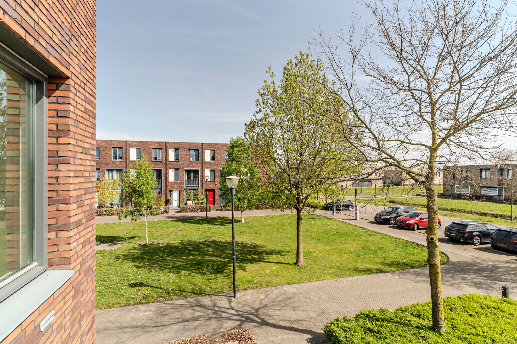 Foto 33 van Graslinnen 7