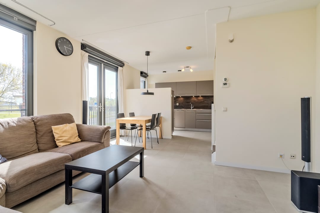 Foto 13 van Graslinnen 7