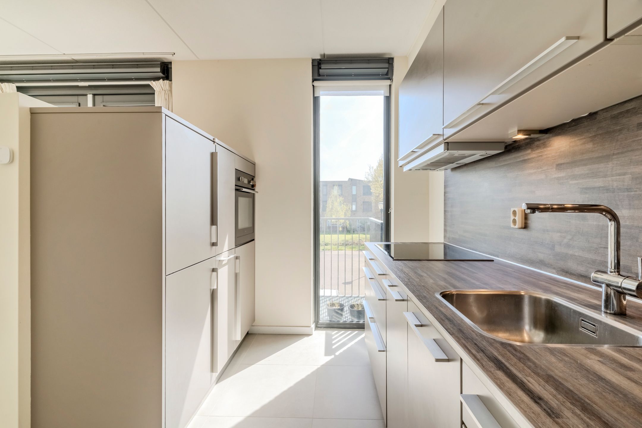 Foto 18 van Graslinnen 7