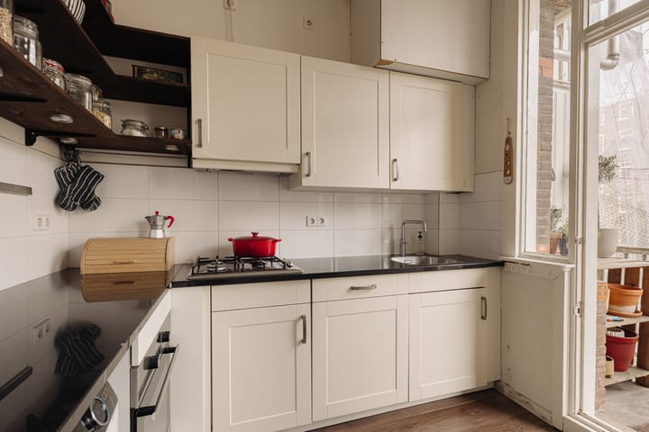 Foto 3 van Admiraal De Ruijterweg 68-1