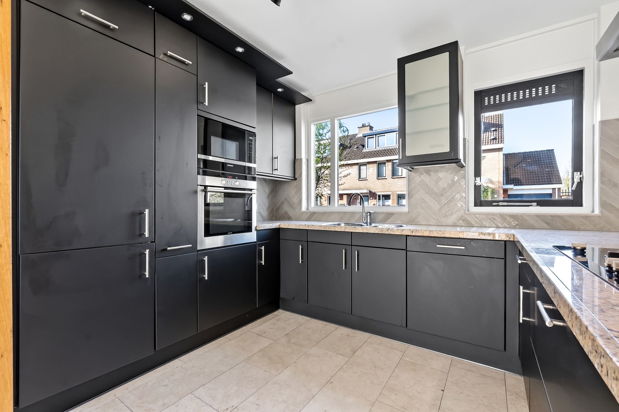 Foto 15 van Burgemeester Cochiuslaan 3