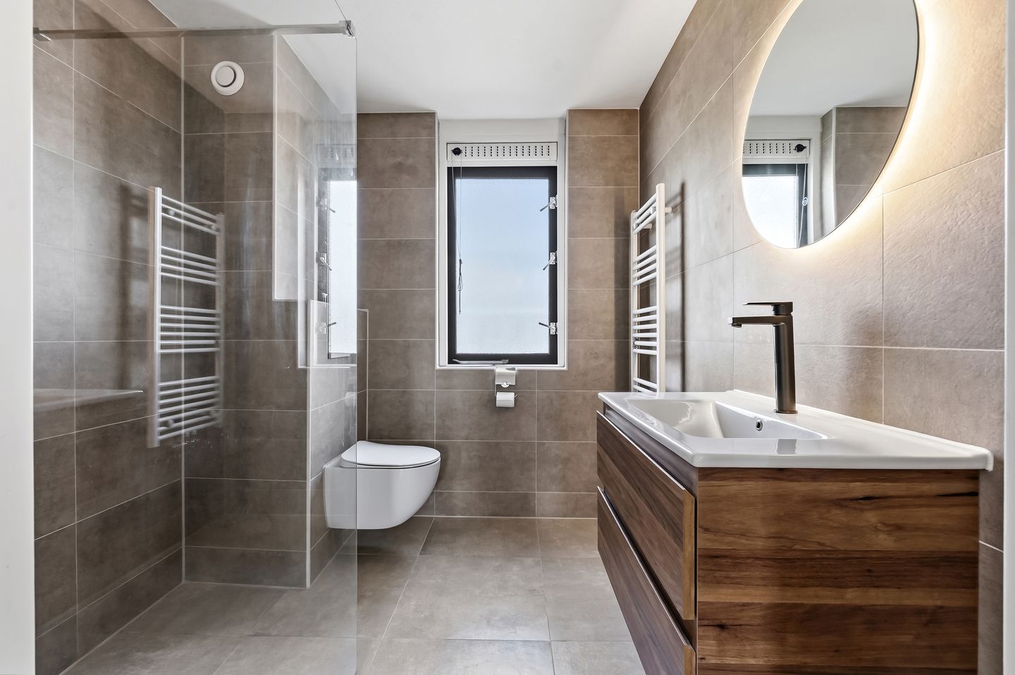 Foto 25 van Burgemeester Cochiuslaan 3