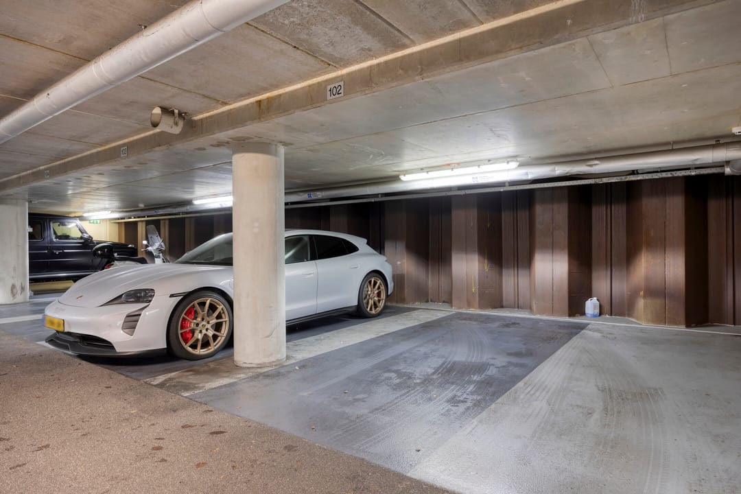 Foto 31 van Van der Hoevenplein 102