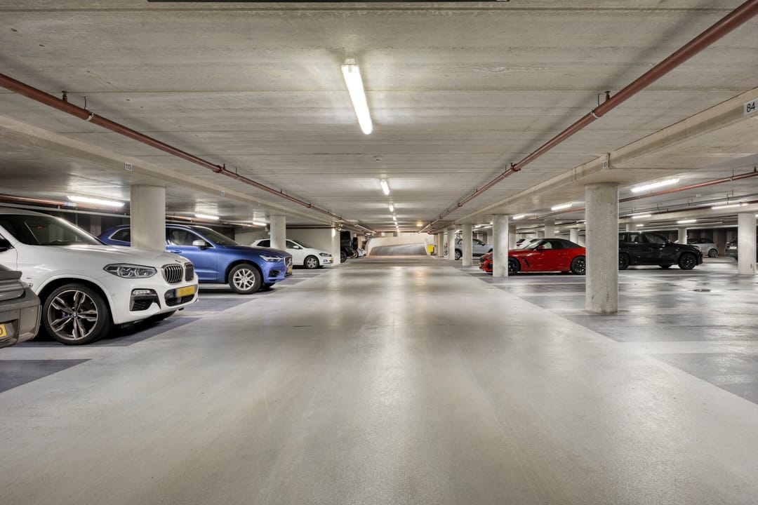 Foto 32 van Van der Hoevenplein 102