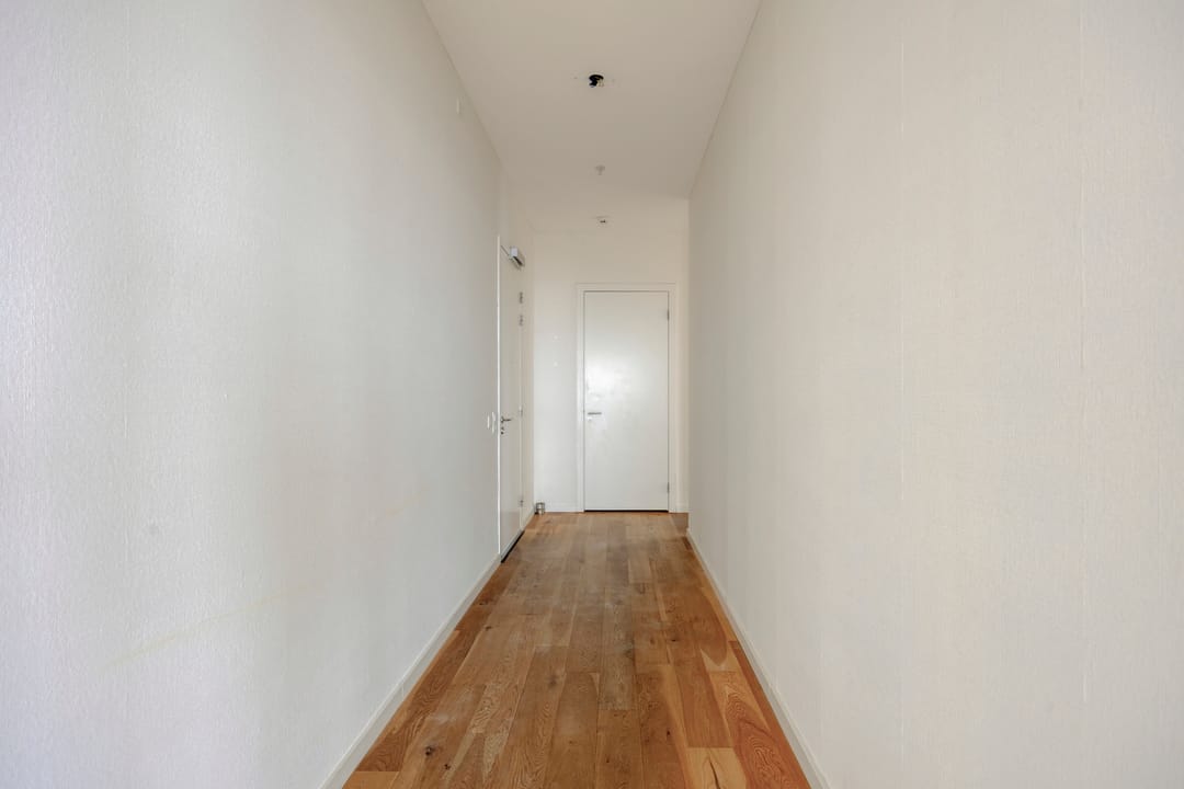 Foto 13 van Van der Hoevenplein 102