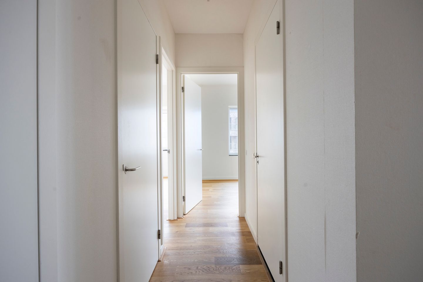 Foto 19 van Van der Hoevenplein 102