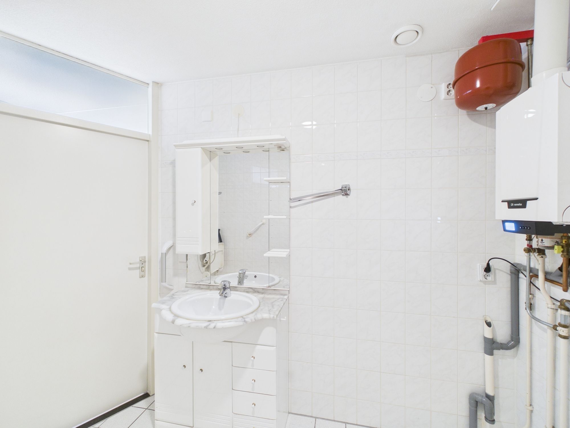 Photo 12 of Ferdinand Bolstraat 34