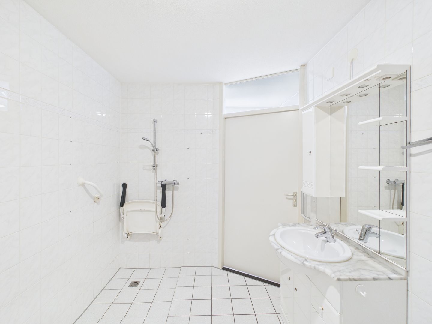 Photo 10 of Ferdinand Bolstraat 34