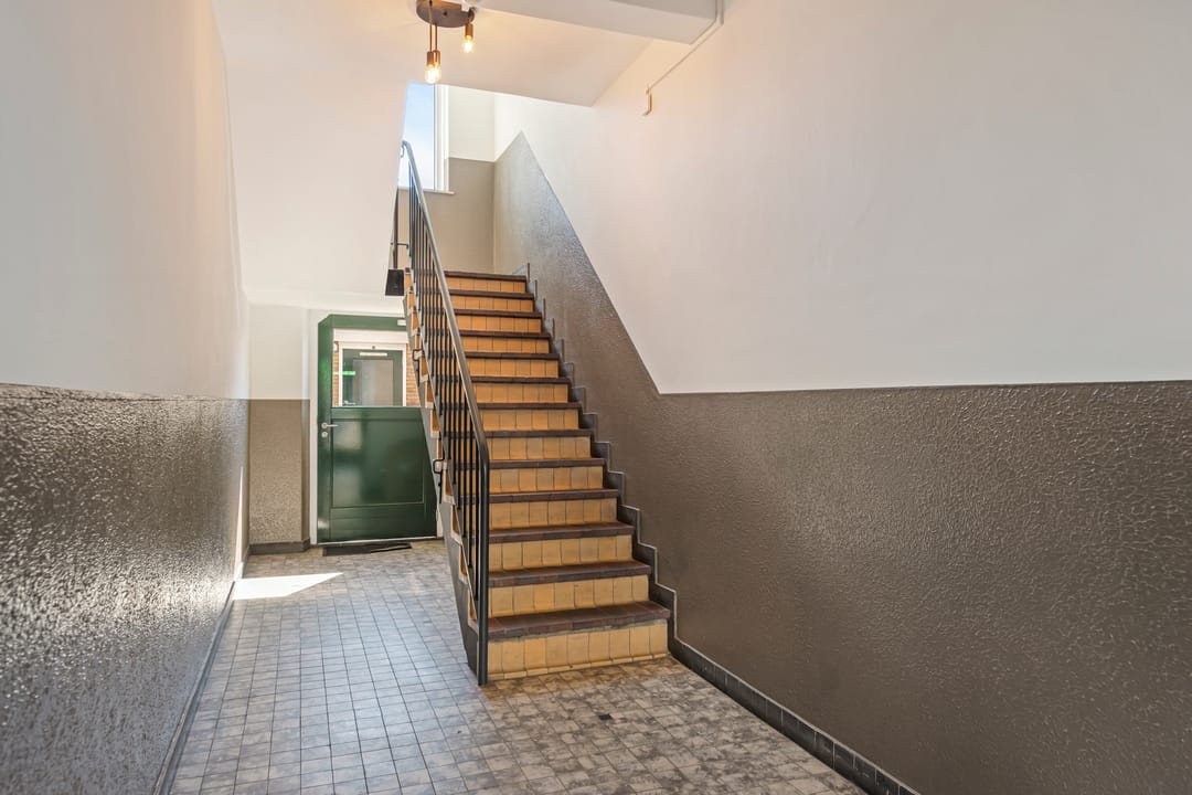 Photo 7 of Hoofdstraat 105