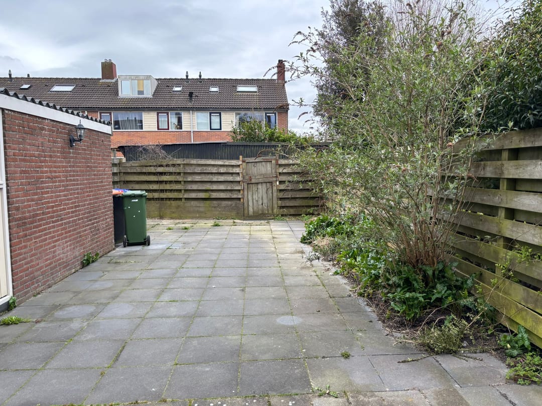 Photo 8 of Paulus Potterstraat 15