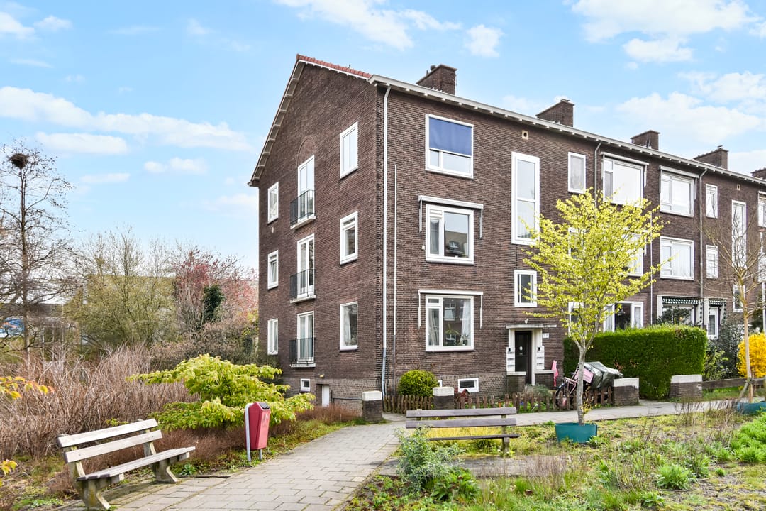 Photo 1 of Rozenboomlaan 184