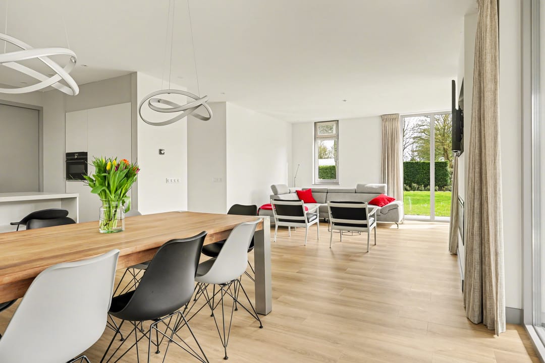 Foto 13 van Leeuwerikenlaan 7