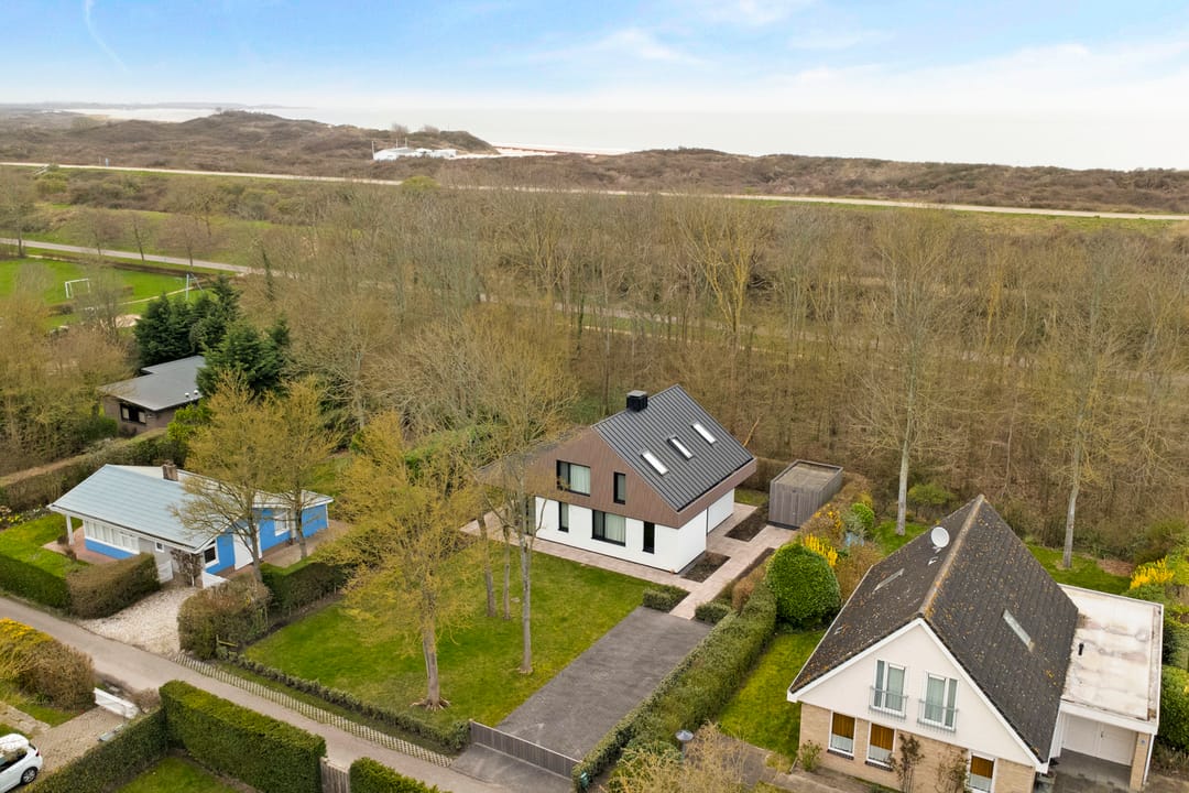 Foto 1 van Leeuwerikenlaan 7