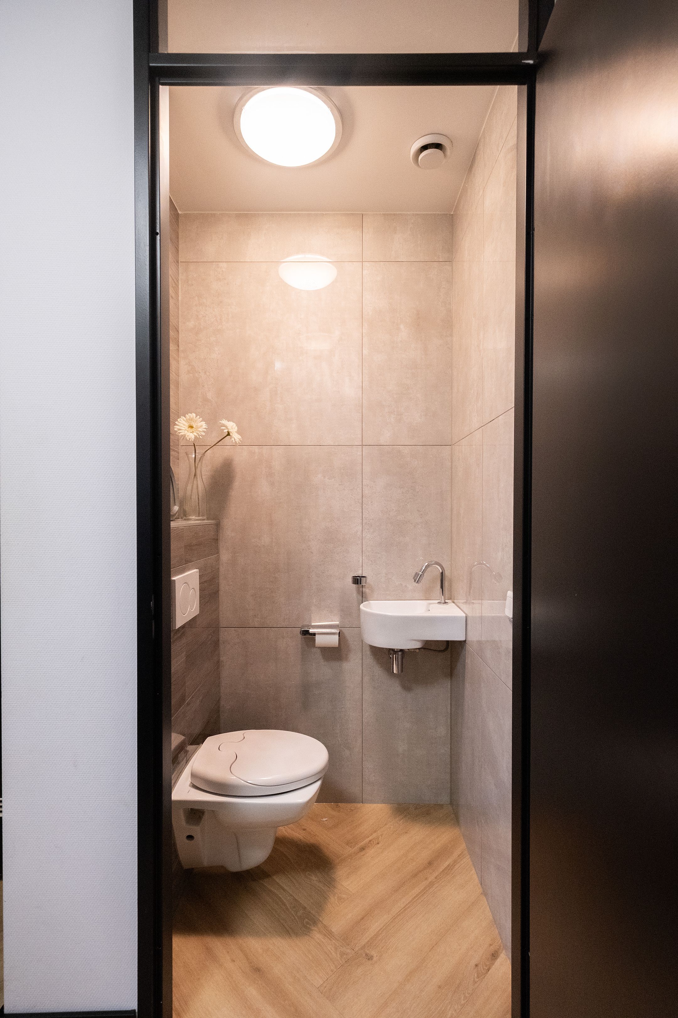 Photo 15 of Oeverzeggeweg 36