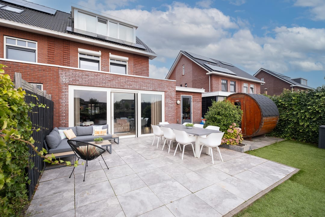 Photo 32 of Oeverzeggeweg 36