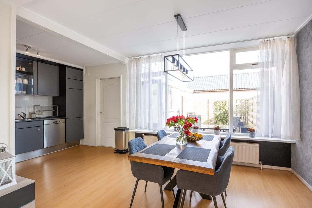 Foto 31 van Professor J Greidanusstraat 19