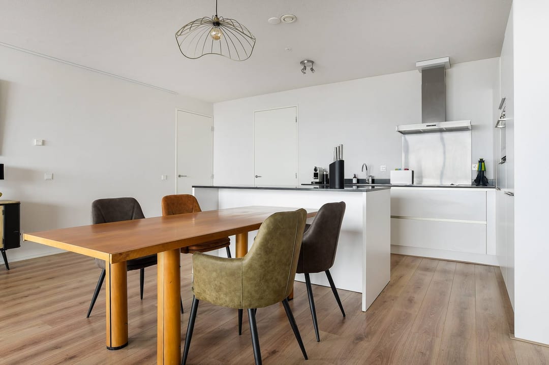 Photo 7 of Anna van Buerenplein 250