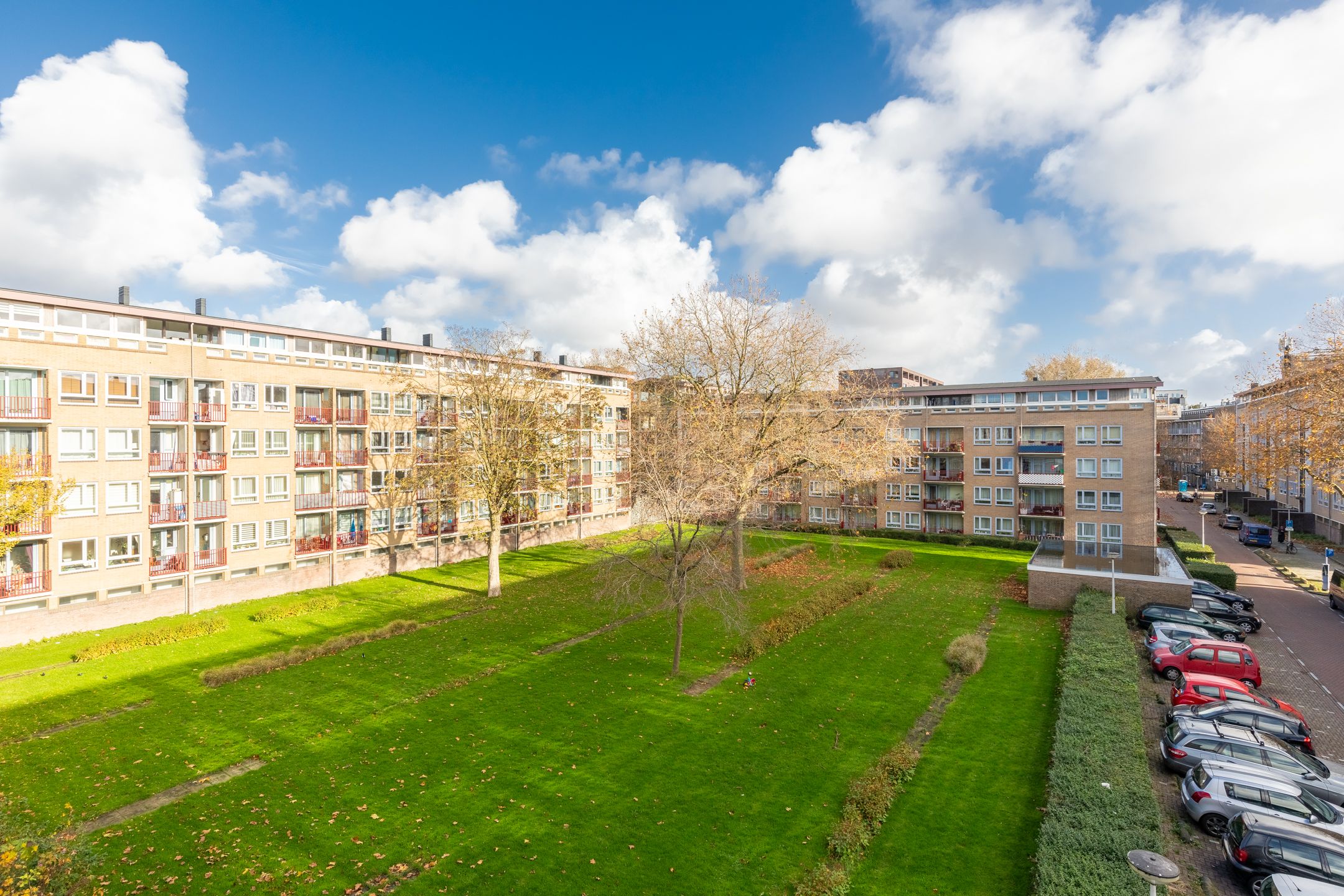 Photo 36 of Aalbersestraat 238
