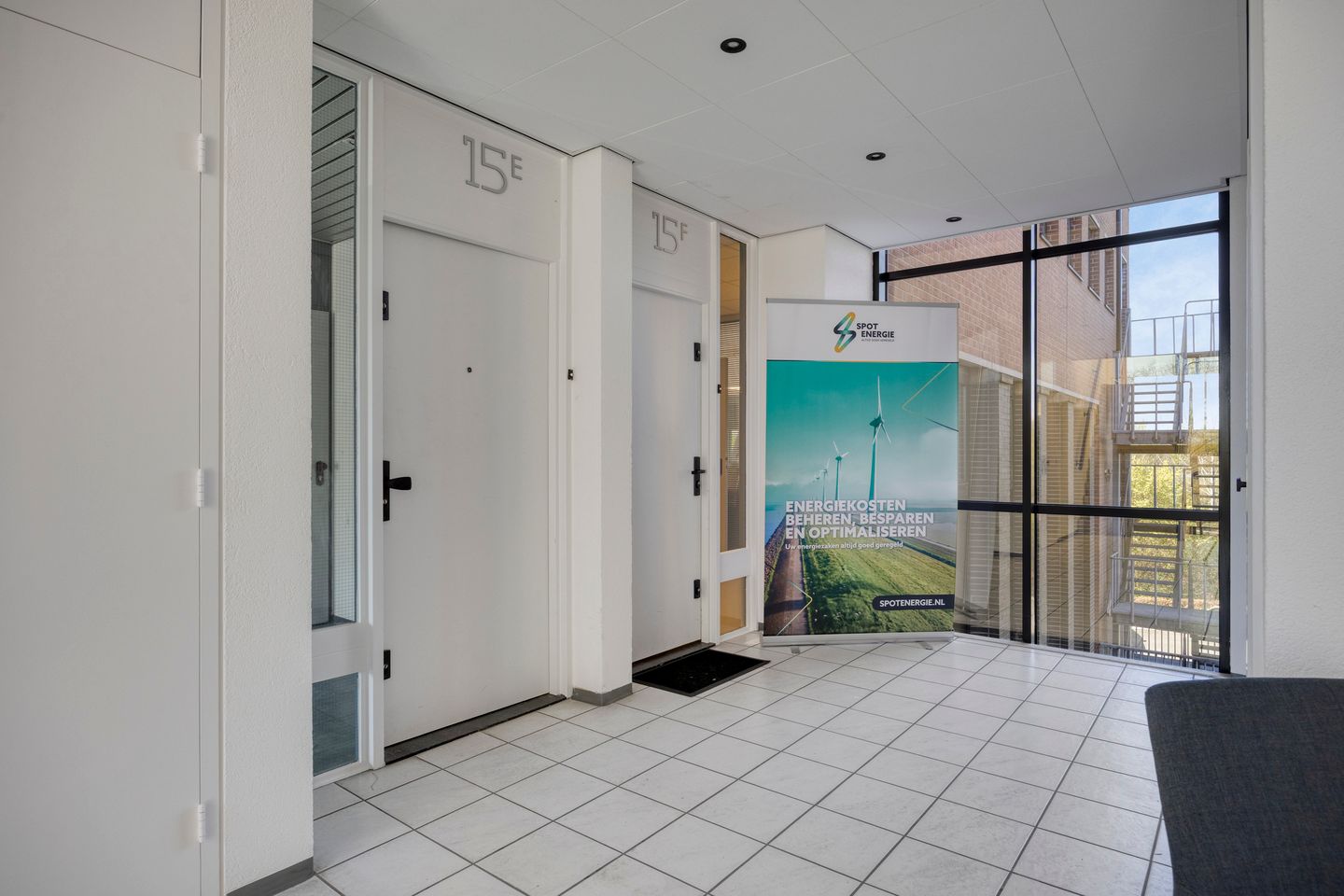 View photo 4 of Takkebijsters 15-E