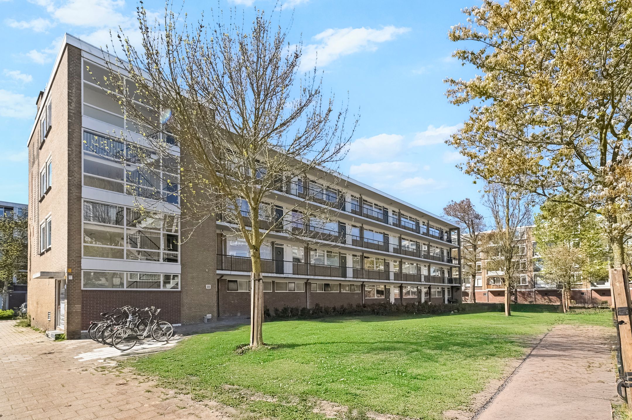 Foto 24 van Vrijheidslaan 1