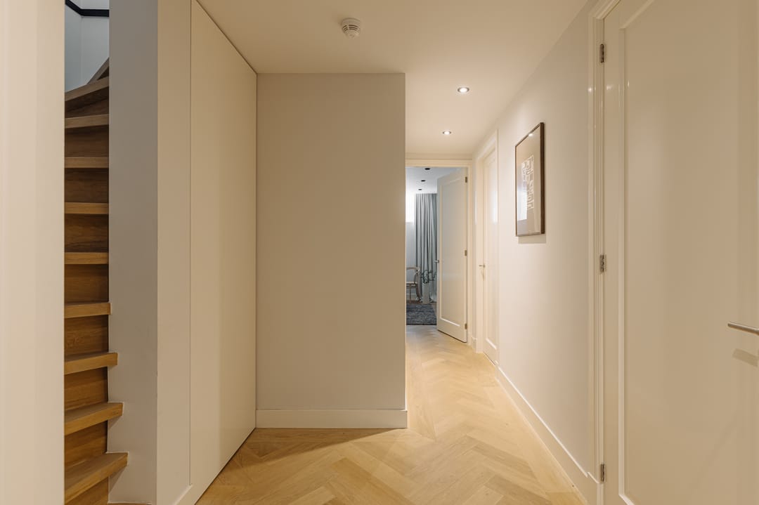 Photo 23 of Johannes Verhulststraat 210-A