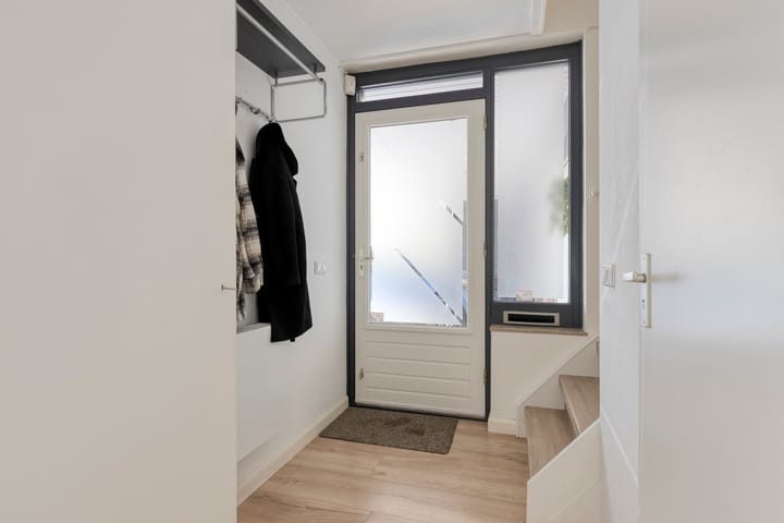 Photo 3 of Vossestaart 37