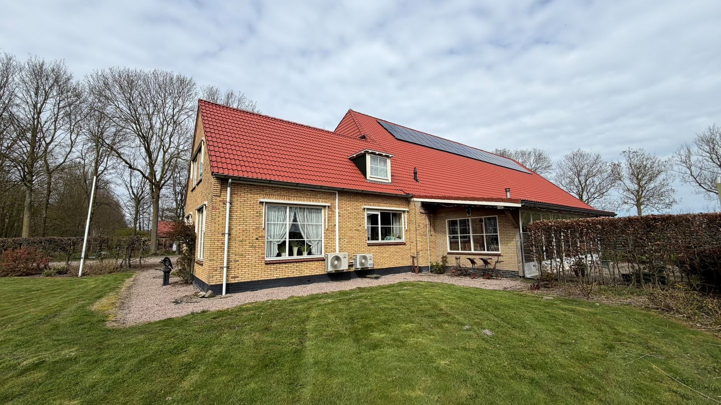 Bekijk foto 4 van Oosterkwelweg 21