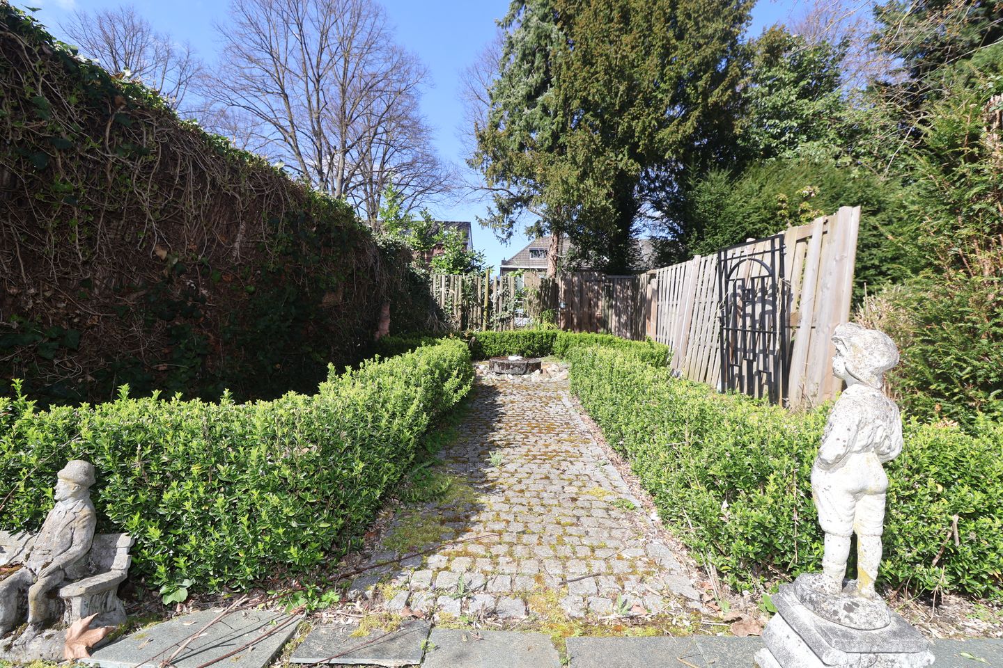 Foto 10 van Castelmorelaan 24