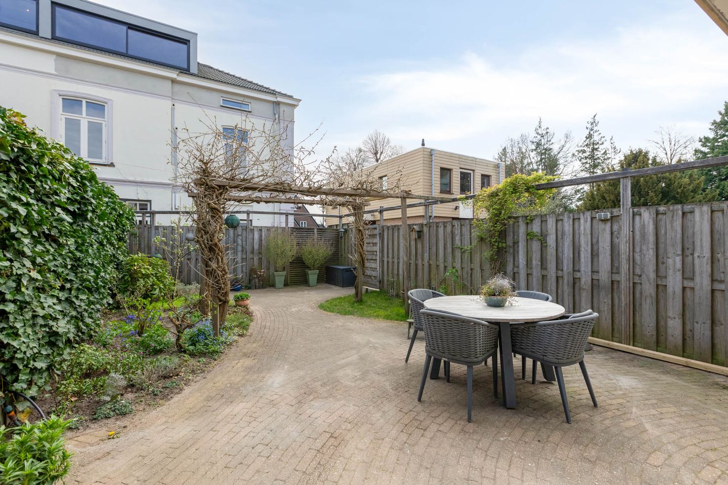 Foto 4 van Reinaldstraat 16