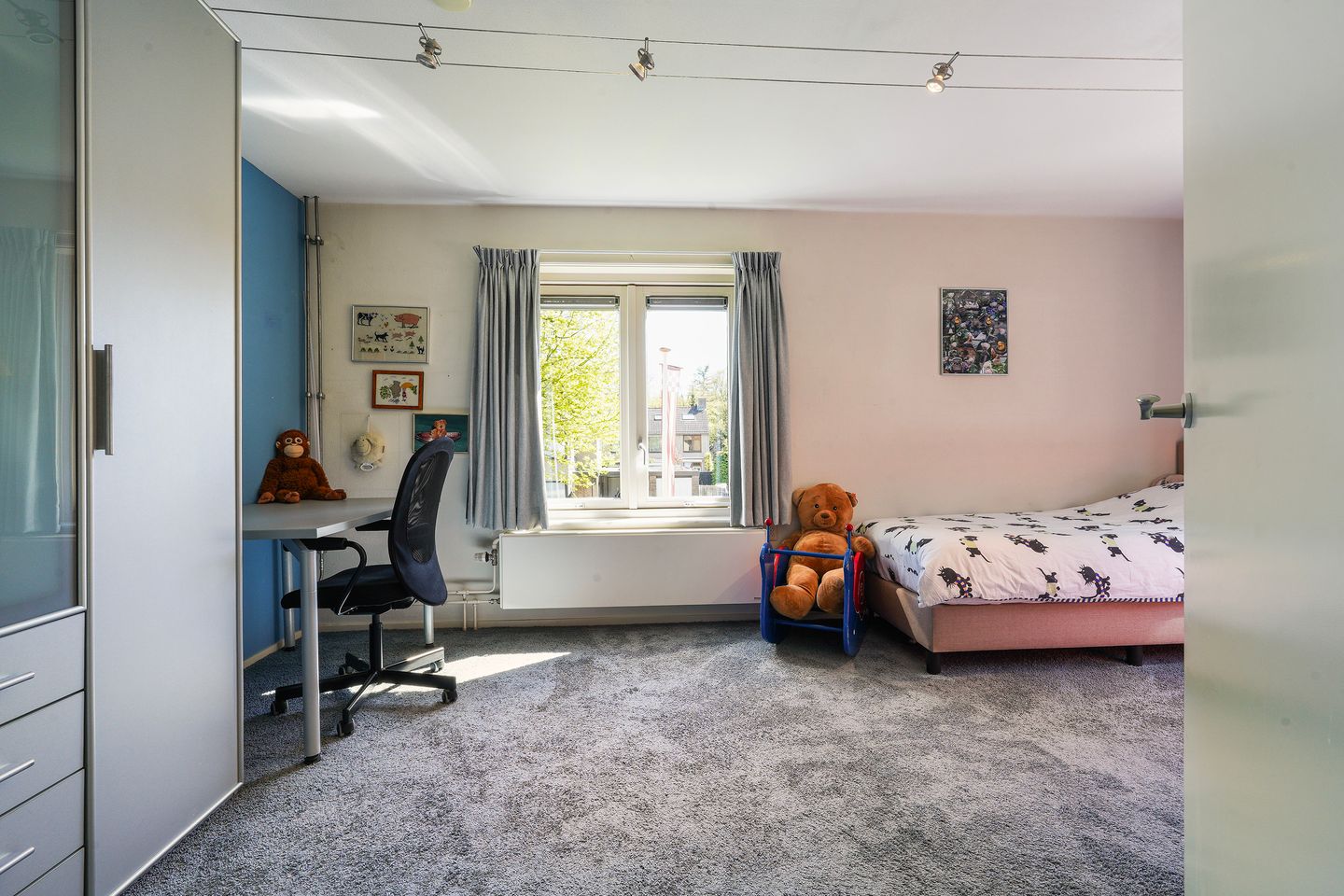 Photo 40 of Auteurslaan 21