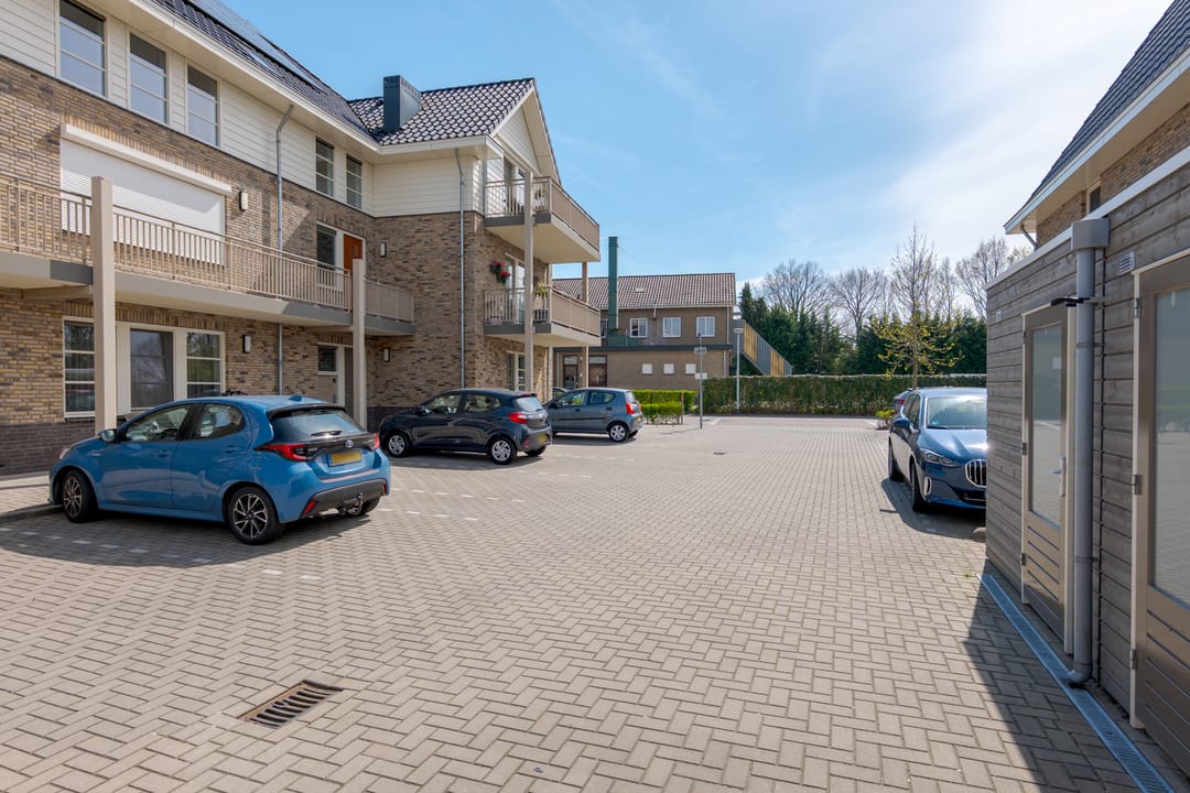 Photo 58 of Rozeboomlaan 16