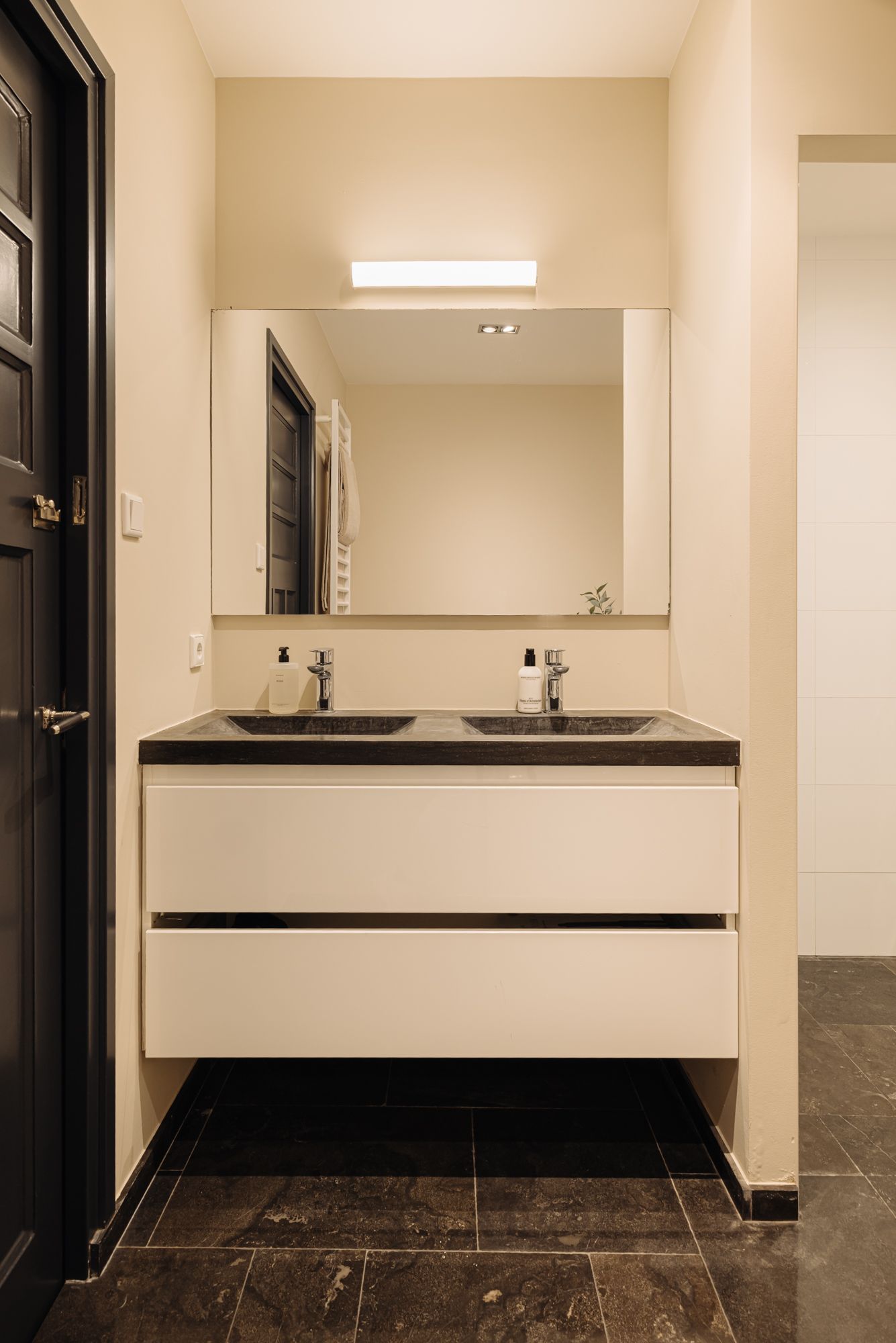 Photo 27 of Diezestraat 31-H