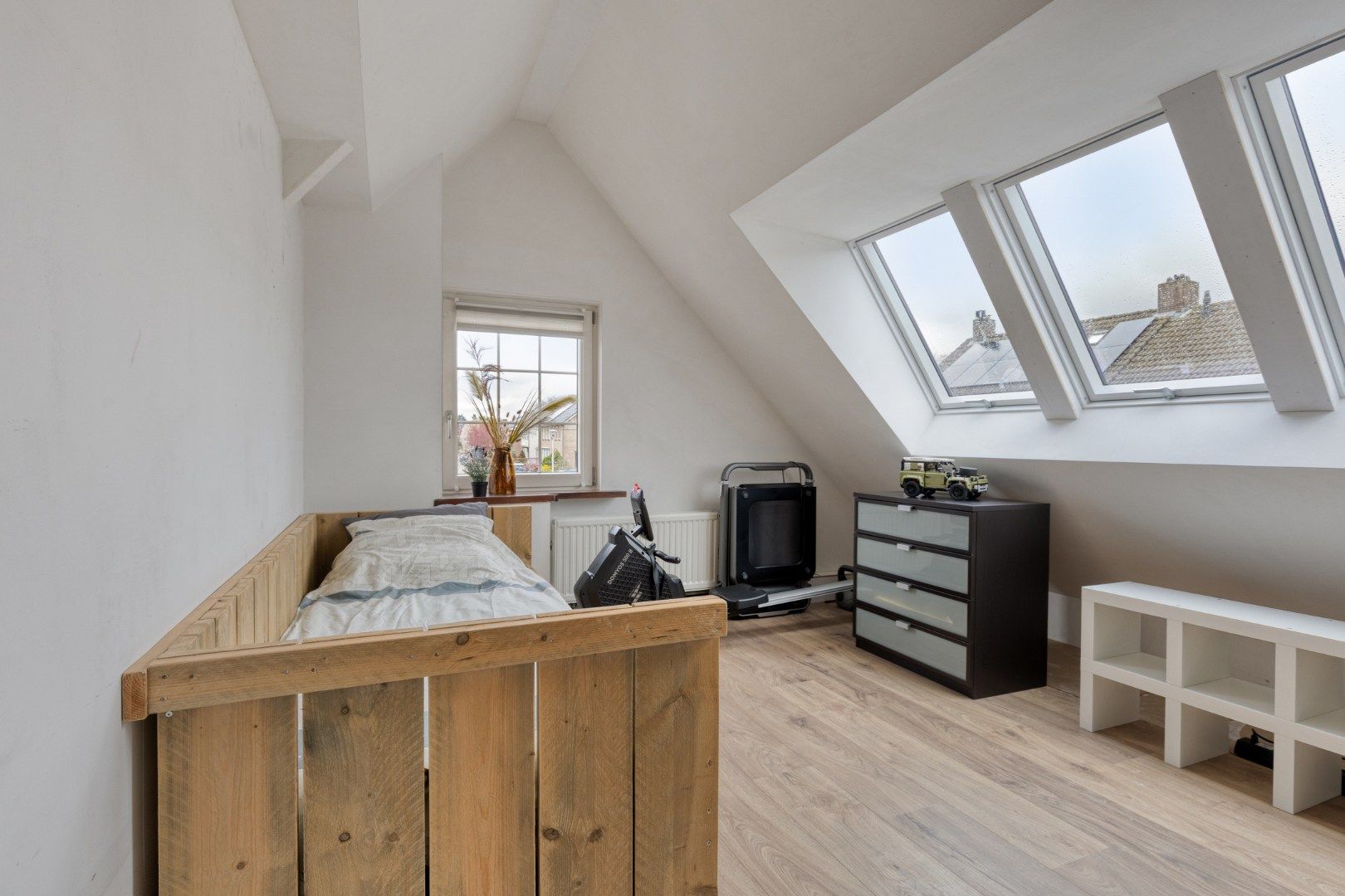 Foto 12 van van der Brugghenstraat 19