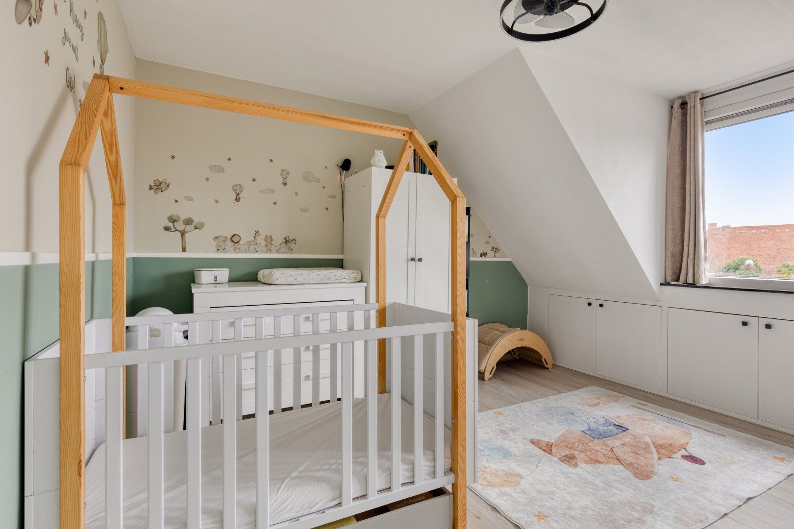 Foto 15 van van der Brugghenstraat 19