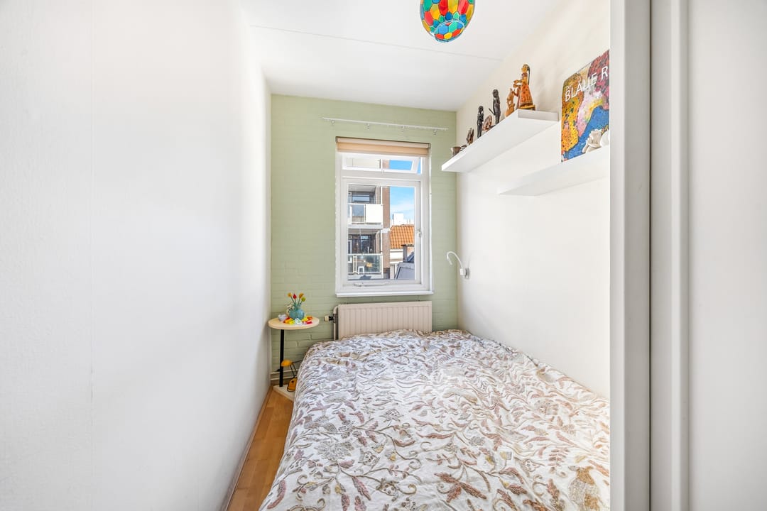 Photo 17 of Wagenstraat 85-J