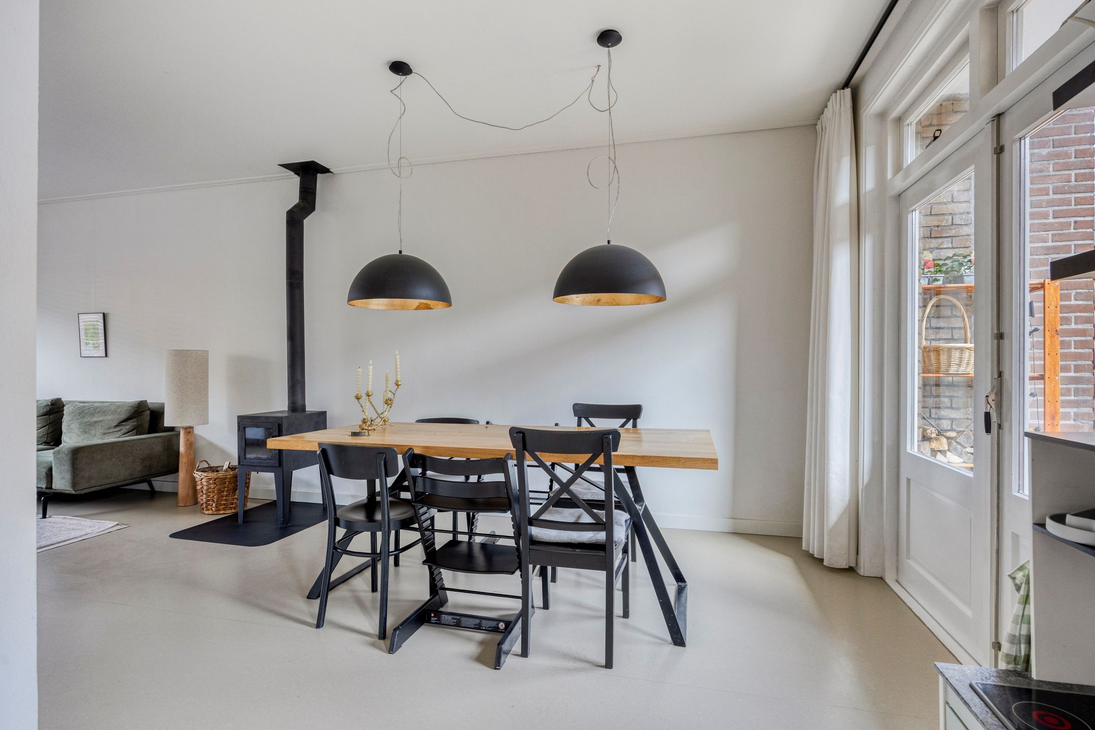 Photo 18 of Van Lennepstraat 24